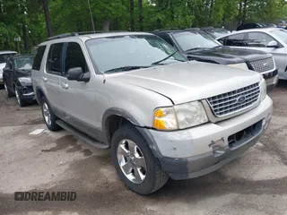 2003 Ford Explorer XLT z VIN 1FMZU63K53ZB57059, wystawiony jako IAAI lot #42112150 z przebiegiem 333 150 mil mil oraz . Historia ofert i sprzedaży dostępna na DreamBid. Obrazek 1.