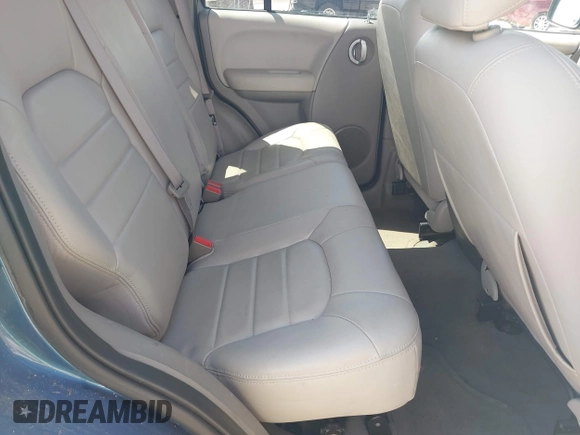 2004 Jeep Liberty Limited with VIN 1J4GL58K84W190314, listed as a IAAI auction lot 42460339 with 125,685 mi miles and . Bid and sale history available at DreamBid. Image 8.
