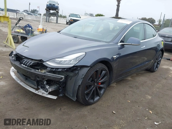 2020 Tesla Model 3 Performance z VIN 5YJ3E1EC3LF802068, wystawiony jako IAAI lot #41886024 z przebiegiem 50 271 mil mil oraz . Historia ofert i sprzedaży dostępna na DreamBid. Obrazek 20.