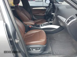 2016 Audi Q5 Premium Plus z VIN WA1D7AFP9GA112477, wystawiony jako IAAI lot #41520842 z przebiegiem 132 497 mil mil oraz . Historia ofert i sprzedaży dostępna na DreamBid. Obrazek 5.