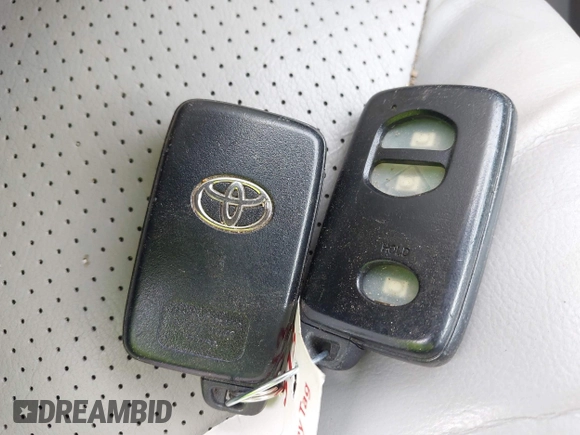 2009 Toyota RAV4 Limited with VIN JTMBK31VX9D009907, listed as a IAAI auction lot 42582015 with 104,831 mi miles and . Bid and sale history available at DreamBid. Image 11.
