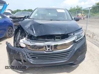 2022 Honda HR-V LX with VIN 3CZRU6H38NM759300, listed as a IAAI auction lot 42551824 with Not provided miles and . Bid and sale history available at DreamBid. Image 12.