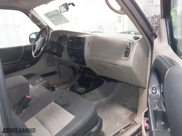 2004 Ford Ranger XL Fleet with VIN 1FTZR45E24PA65969, listed as a IAAI auction lot 41599014 with 93,779 mi miles. Bid and sale history available at carsss.com. Image 5.