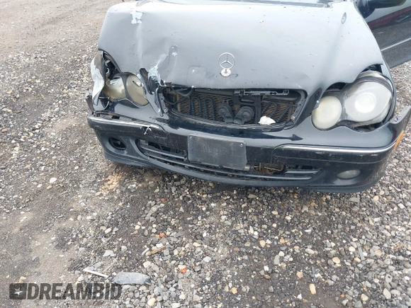 2006 Mercedes-Benz C 280 Luxury with VIN WDBRF92H36F768881, listed as a IAAI auction lot 40434681 with 258,478 mi miles and . Bid and sale history available at DreamBid. Image 6.