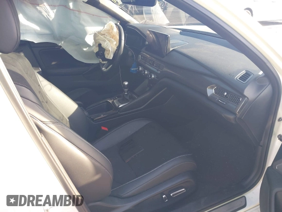 2024 Acura Integra Technology with VIN 19UDE4G74RA004168, listed as a IAAI auction lot 40727572 with 8,147 mi miles and . Bid and sale history available at DreamBid. Image 5.