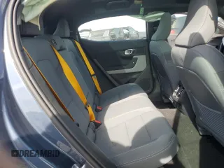 2023 Polestar 2 Performance z VIN YSMET3KA4PL121146, wystawiony jako Copart lot #53169655 z przebiegiem 12 107 mil mil oraz Szkoda całkowita • Salvage title. Historia ofert i sprzedaży dostępna na DreamBid. Obrazek 10.