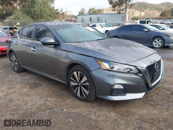 2022 Nissan Altima 2.5 SV with VIN 1N4BL4DV3NN315243, listed as a IAAI auction lot 41778337 with 58,259 mi miles. Bid and sale history available at carsss.com. Image 1.