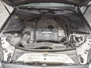 2016 Mercedes-Benz C 300 Luxury with VIN 55SWF4KB8GU113087, listed as a IAAI auction lot 42255273 with Not Provided miles and . Bid and sale history available at DreamBid. Image 10.