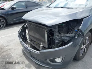 2016 Kia Sorento EX with VIN 5XYPH4A50GG160599, listed as a IAAI auction lot 42127992 with 301,716 mi miles. Bid and sale history available at carsss.com. Image 6.
