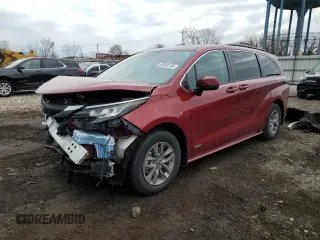 2021 Toyota Sienna LE z VIN 5TDKRKEC8MS065338, wystawiony jako Copart lot #55224075 z przebiegiem 58 874 mil mil oraz Szkoda całkowita • Salvage title. Historia ofert i sprzedaży dostępna na DreamBid. Obrazek 1.