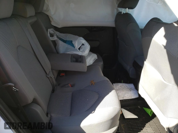 2022 Toyota Highlander LE z VIN 5TDBZRBH4NS246673, wystawiony jako Copart lot #40898463 z przebiegiem 2 366 mil mil oraz . Historia ofert i sprzedaży dostępna na DreamBid. Obrazek 11.