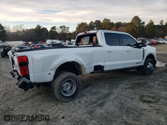 2024 Ford F-350 XL with VIN 1FT8W3DM8REC02732, listed as a Copart auction lot 80866094 with 16,411 mi miles and Salvage Title. Bid and sale history available at DreamBid. Image 3.