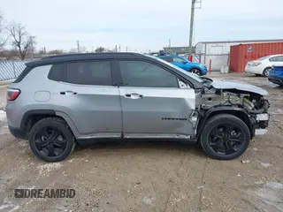 2021 Jeep Compass Latitude with VIN 3C4NJCBB2MT526500, listed as a IAAI auction lot 41642304 with 51,315 mi miles and . Bid and sale history available at carsss.com. Image 14.