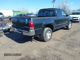 2006 Toyota Tacoma PreRunner z VIN 5TETU62N76Z314606, wystawiony jako IAAI lot #41647446 z przebiegiem 119 769 mil mil oraz . Historia ofert i sprzedaży dostępna na DreamBid. Obrazek 4.