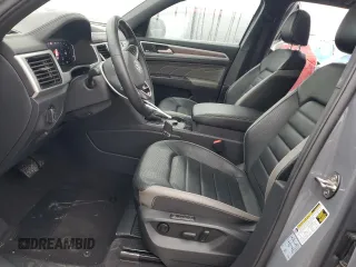 2021 Volkswagen Atlas SEL Premium with VIN 1V2TE2CA4MC227483, listed as a Copart auction lot 80266004 with 45,614 mi miles and Salvage title. Bid and sale history available at DreamBid. Image 7.