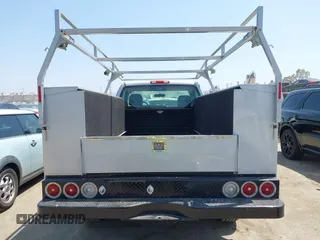 2004 GMC Sierra 1500 with VIN 1GDHC24U94E363663, listed as a IAAI auction lot 42554125 with 86,559 mi miles and . Bid and sale history available at DreamBid. Image 16.