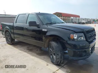 2007 Ford F-150 XLT z VIN 1FTPW12V87KC02577, wystawiony jako IAAI lot #41587470 z przebiegiem 122 887 mil mil oraz . Historia ofert i sprzedaży dostępna na DreamBid. Obrazek 1.