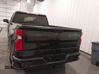 2021 Chevrolet Silverado 1500 RST with VIN 1GCRYEEDXMZ135111, listed as a IAAI auction lot 41398152 with 54,051 mi miles and . Bid and sale history available at DreamBid. Image 17.