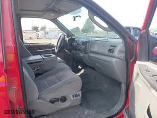 2004 Ford Super Duty F-250 XL with VIN 1FTNW21PX4EB40304, listed as a IAAI auction lot 40306447 with 148,306 mi miles. Bid and sale history available at carsss.com. Image 5.