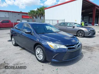 2017 Toyota Camry XLE with VIN 4T1BF1FK8HU638065, listed as a IAAI auction lot 42408951 with 124,783 mi miles and . Bid and sale history available at DreamBid. Image 1.