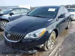 2015 Buick Regal with VIN 2G4GK5EX4F9173140, listed as a IAAI auction lot 41609056 with 137,403 mi miles. Bid and sale history available at carsss.com. Image 2.