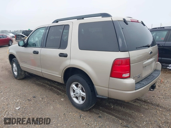 2005 Ford Explorer z VIN 1FMDU63K25UB70832, wystawiony jako IAAI lot #41788209 z przebiegiem 236 677 mil mil oraz . Historia ofert i sprzedaży dostępna na DreamBid. Obrazek 3.