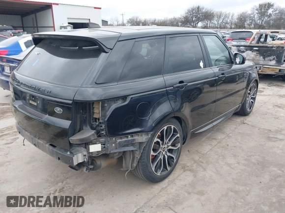 2019 Land Rover Range Rover Sport HSE Dynamic with VIN SALWV2SV0KA420637, listed as a IAAI auction lot 41484130 with 91,449 mi miles. Bid and sale history available at carsss.com. Image 4.