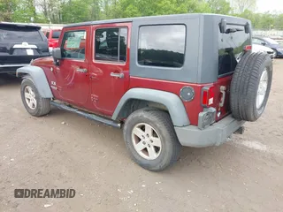 2008 Jeep Wrangler Unlimited X with VIN 1J4GA39108L606685, listed as a IAAI auction lot 41965538 with 288,946 mi miles. Bid and sale history available at carsss.com. Image 3.