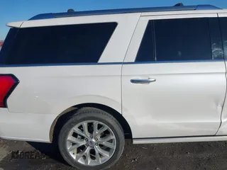 2019 Ford Expedition Max Platinum with VIN 1FMJK1MT4KEA53312, listed as a IAAI auction lot 41035899 with 87,484 mi miles and . Bid and sale history available at DreamBid. Image 18.