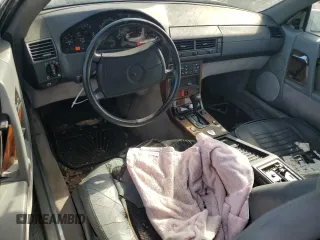 1990 Mercedes-Benz 300 z VIN WDBFA61E3LF004726, wystawiony jako Copart lot #58717095 z przebiegiem 96 288 mil mil oraz Czysty tytuł • Clean title. Historia ofert i sprzedaży dostępna na DreamBid. Obrazek 8.