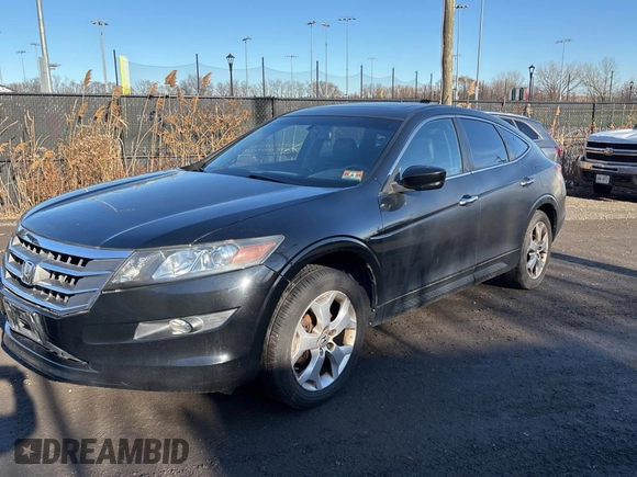2011 Honda Accord Crosstour EX-L with VIN 5J6TF2H51BL001693, listed as a Copart auction lot 85733664 with 238,995 mi miles and Clean Title. Bid and sale history available at carsss.com. Image 2.