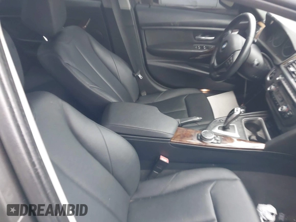 2015 BMW 3 Series 328i xDrive with VIN WBA3B5C56FF959868, listed as a IAAI auction lot 41219776 with 84,139 mi miles and . Bid and sale history available at DreamBid. Image 5.