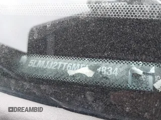 2021 Lincoln Navigator Black Label z VIN 5LMJJ2TT6MEL13834, wystawiony jako IAAI lot #41801640 z przebiegiem 59 843 mil mil oraz . Historia ofert i sprzedaży dostępna na DreamBid. Obrazek 9.