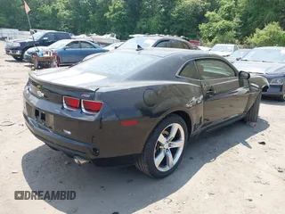 2011 Chevrolet Camaro 2LT с VIN 2G1FC1ED5B9122079, выставлен на аукционе IAAI как лот 42407944 с пробегом 68 581 миль миль и . История ставок и продаж доступна на DreamBid. Изображение 4.