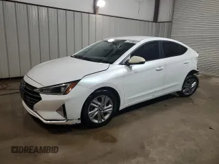 2020 Hyundai Elantra SEL z VIN 5NPD84LF0LH558763, wystawiony jako Copart lot #50361155 z przebiegiem 110 011 mil mil oraz Czysty tytuł • Clean title. Historia ofert i sprzedaży dostępna na DreamBid. Obrazek 1.