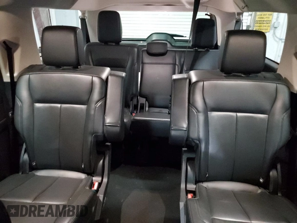 2024 Ford Expedition Max XLT with VIN 1FMJK1J82REA36065, listed as a Copart auction lot 88640305 with 29,528 mi miles and Clean title. Bid and sale history available at DreamBid. Image 10.
