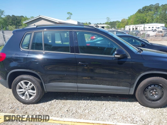 2017 Volkswagen Tiguan S with VIN WVGAV7AX7HK021496, listed as a IAAI auction lot 41968240 with 142,980 mi miles and . Bid and sale history available at DreamBid. Image 13.