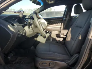2015 Ford Police Interceptor with VIN 1FAHP2L84FG154079, listed as a Copart auction lot 49305095 with 102,265 mi miles and Salvage title. Bid and sale history available at DreamBid. Image 7.