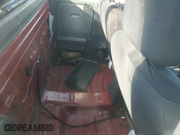 1994 Nissan Frontier XE z VIN 1N6SD16S6RC360085, wystawiony jako Copart lot #45406835 z przebiegiem 221 136 mil mil oraz Szkoda całkowita • Salvage title. Historia ofert i sprzedaży dostępna na DreamBid. Obrazek 11.