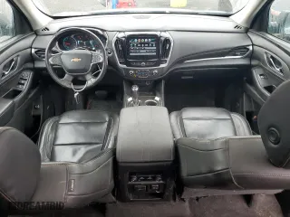 2019 Chevrolet Traverse LT Leather with VIN 1GNEVHKW3KJ240848, listed as a Copart auction lot 51807625 with 117,590 mi miles and Clean Title. Bid and sale history available at carsss.com. Image 8.