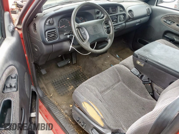 1998 Dodge 1500 with VIN 1B7HC13Y2WJ171868, listed as a Copart auction lot 55845325 with 170,017 mi miles and Clean Title. Bid and sale history available at DreamBid. Image 8.
