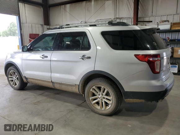 2014 Ford Explorer XLT z VIN 1FM5K8D82EGA92222, wystawiony jako Copart lot #59018195 z przebiegiem 155 656 mil mil oraz Czysty tytuł • Clean title. Historia ofert i sprzedaży dostępna na DreamBid. Obrazek 2.