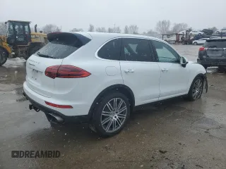 2015 Porsche Cayenne Turbo z VIN WP1AC2A26FLA80496, wystawiony jako Copart lot #47559825 z przebiegiem 75 169 mil mil oraz Czysty tytuł • Clean title. Historia ofert i sprzedaży dostępna na DreamBid. Obrazek 3.