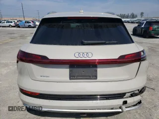 2019 Audi e-tron Prestige with VIN WA1VABGE1KB023093, listed as a Copart auction lot 48008653 with 45,531 mi miles. Bid and sale history available at carsss.com. Image 6.