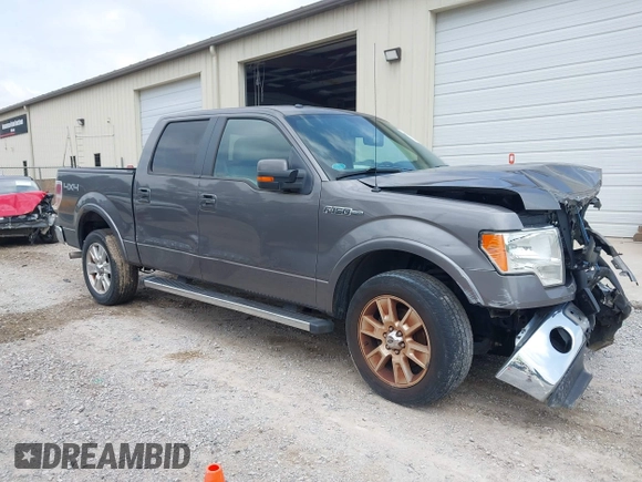 2013 Ford F-150 XL with VIN 1FTFW1EF5DFC68721, listed as a IAAI auction lot 42244911 with 209,556 mi miles and . Bid and sale history available at carsss.com. Image 1.