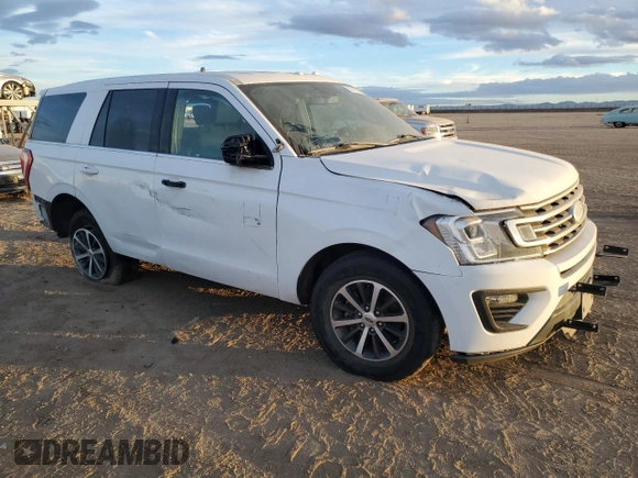 2019 Ford Expedition XL z VIN 1FMJU1GT4KEA06366, wystawiony jako Copart lot #82216214 z przebiegiem 158 704 mil mil oraz Czysty tytuł • Clean title. Historia ofert i sprzedaży dostępna na DreamBid. Obrazek 4.