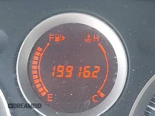 2011 Nissan Sentra 2.0 z VIN 3N1AB6AP9BL636499, wystawiony jako IAAI lot #42719347 z przebiegiem 199 162 mil mil oraz . Historia ofert i sprzedaży dostępna na DreamBid. Obrazek 16.