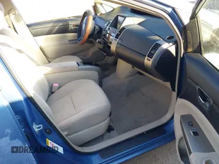 2007 Toyota Prius with VIN JTDKB20U477578198, listed as a IAAI auction lot 41439549 with 176,327 mi miles. Bid and sale history available at carsss.com. Image 5.
