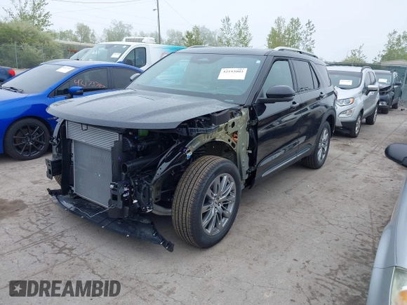 2025 Ford Explorer with VIN 1FMUK8HHXSGA09590, listed as a IAAI auction lot 42193003 with 1,494 mi miles and . Bid and sale history available at DreamBid. Image 2.