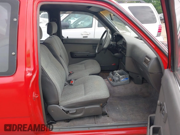 1991 Toyota Pickup с VIN JT4VN93D5M5018545, выставлен на аукционе IAAI как лот 42366875 с пробегом 213 799 миль миль и . История ставок и продаж доступна на DreamBid. Изображение 5.